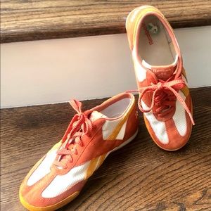 Reebok Vintage Sneakers